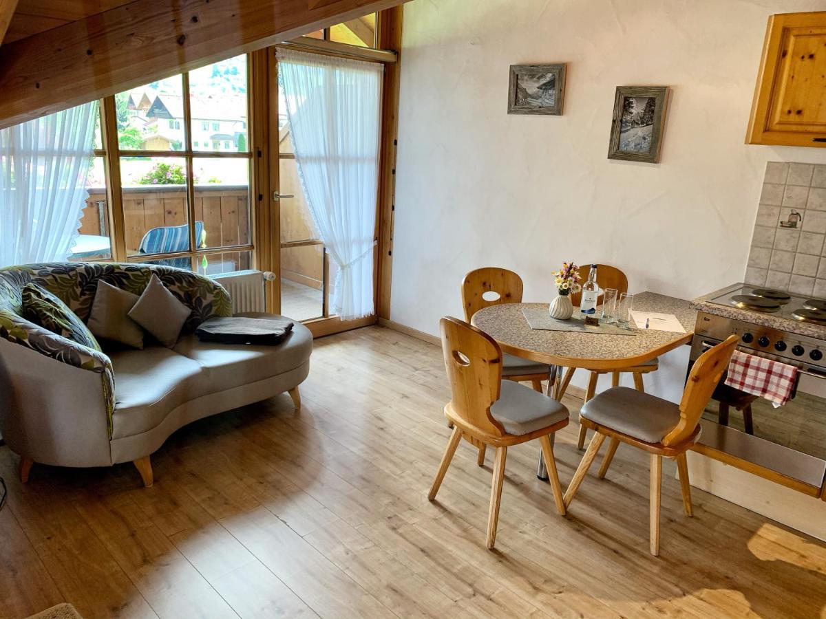 Gaestehaus "Zur Schmiede" Wertach Luaran gambar